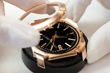 青岛Rolex不动了