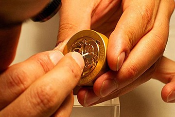 青岛劳力士表售后维修点地址
