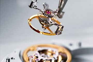 青岛劳力士一会走一会不走