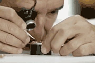 青岛劳力士手表走快了维修价格