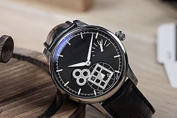 青岛劳力士放着不走